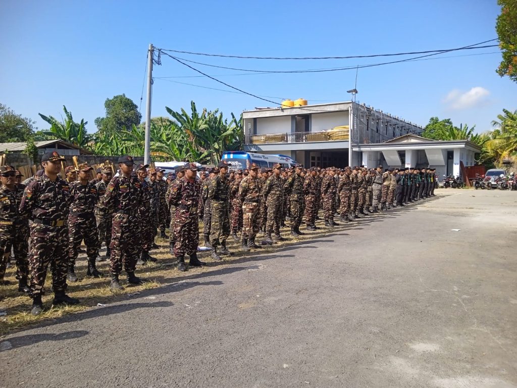 Banser dan Pagar Nusa Mantapkan Pengamanan Munas NU Ribuan Banser dan Pagar Nusa bersinergi mengamankan pelaksanaan Munas-Konbes NU 2026 di Kediri.