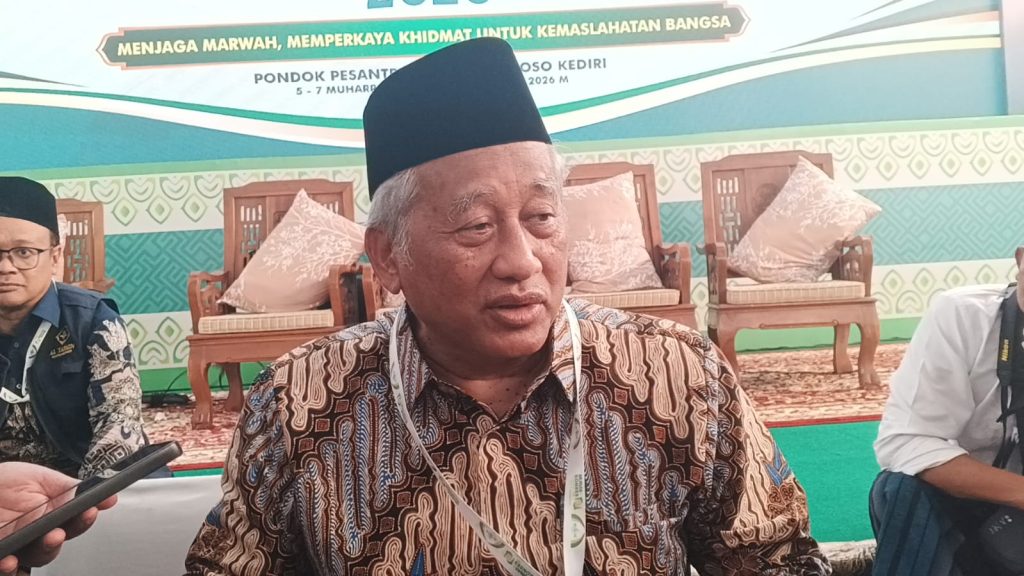 Munas dan Konbes NU Bahas Muktamar hingga Tambang Katib Aam Pengurus Besar Nahdlatul Ulama (PBNU) Prof. Dr. Ir. H. Mohammad Nuh juga Sekretaris Steering Committee Munas Alim Ulama dan Konbes NU 2026 saat memaparkan hasil Pleno III