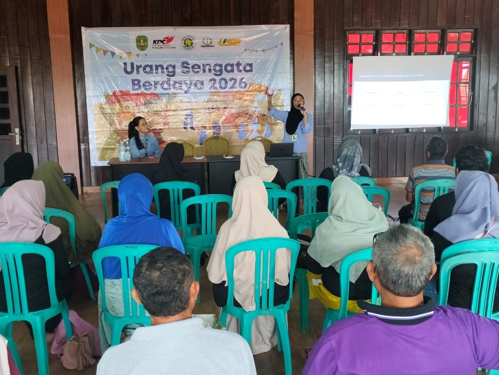 KPC Bekali UMKM Kutim Kuasai Pemasaran Lewat Ponsel Media Relation-Public Communication (PC) Kaltim Prima Coal (KPC) hadir memenuhi undangan sebagai pemateri untuk para pengusaha UMKM peserta program Urang Sengata Berdaya (USB) di Rumah Adat Kutai Sengata, Jl. Ringroad-Sangatta Utara, Selasa (23/6/2026) (Mico/KPC)