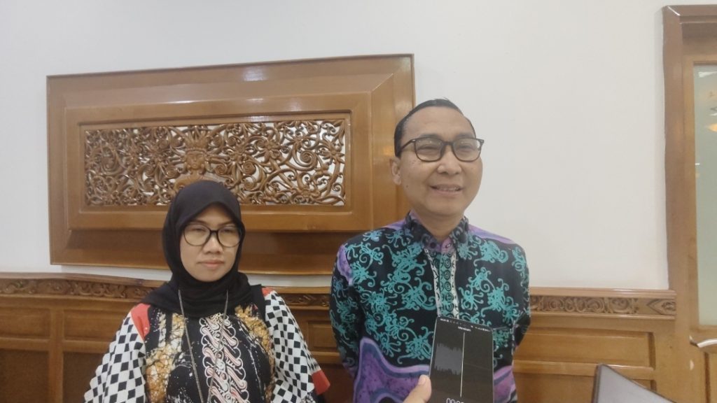 Manager Unit Pelaksana Proyek Ketenagalistrikan (UP2K) PT PLN (Persero) Kalimantan Timur, Nur Hakim, Manager PLN UP3 Bontang Sri Wahyuningsih