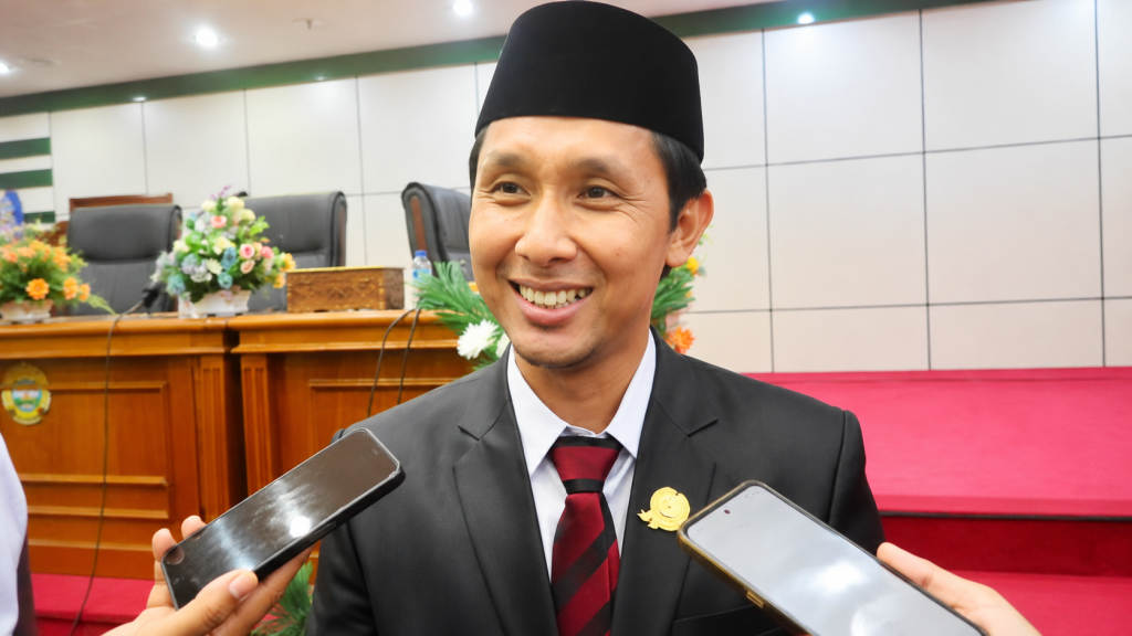 Ketua Komisi A DPRD Bontang Dukung Kolaborasi Perusahaan Bayar BPJS Ketua Komisi A DPRD Kota Bontang, Heri Keswanto,
