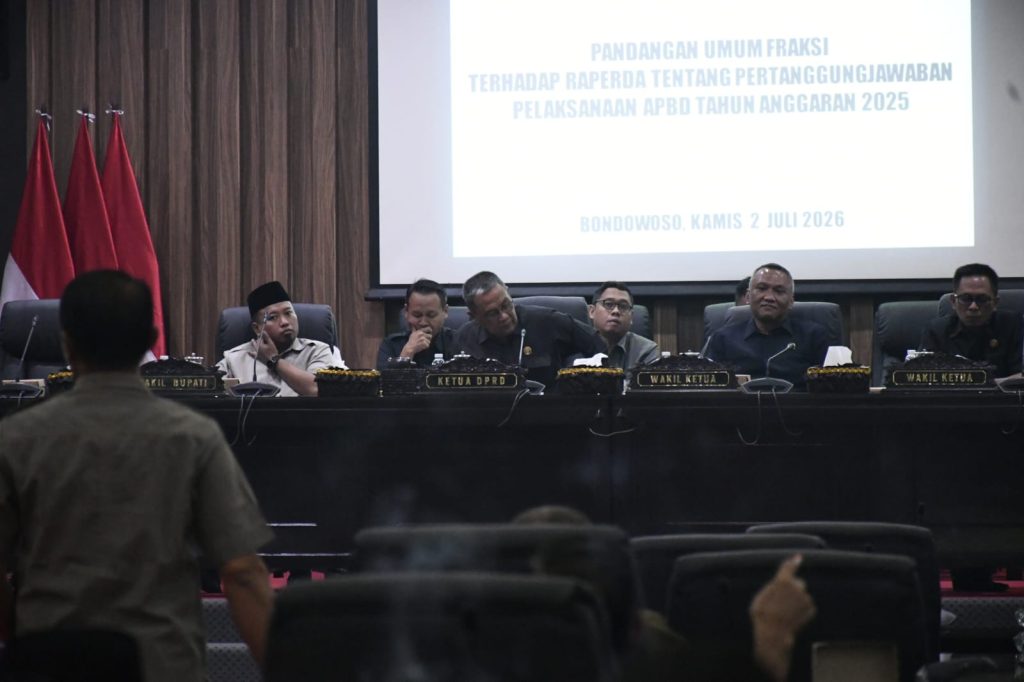 Penyampaian Pandangan Fraksi PKB Saat Paripurna DPRD Bondowoso, Kamis (2/7/2026) (Doni/GOnews.id)