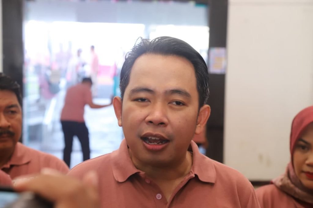 Pemkab Jember Jamin Kontrak PPPK Berlanjut, TPP PNS Tak Dipangkas Bupati Jember Muhammad Fawait saat memberikan keterangan.foto Diskominfo