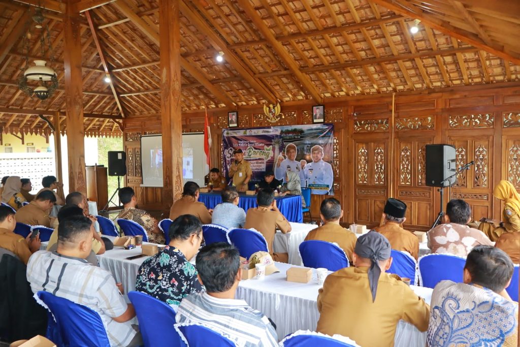 Pemerintah Provinsi Jawa Tengah melalui Dinas Kebudayaan, Pariwisata, dan Ekonomi Kreatif (Disbudparekraf)Gelar Bimtek Tata Kelola Desa Wisata di Cilacap. (Dok.Disbudparekraf Jateng)