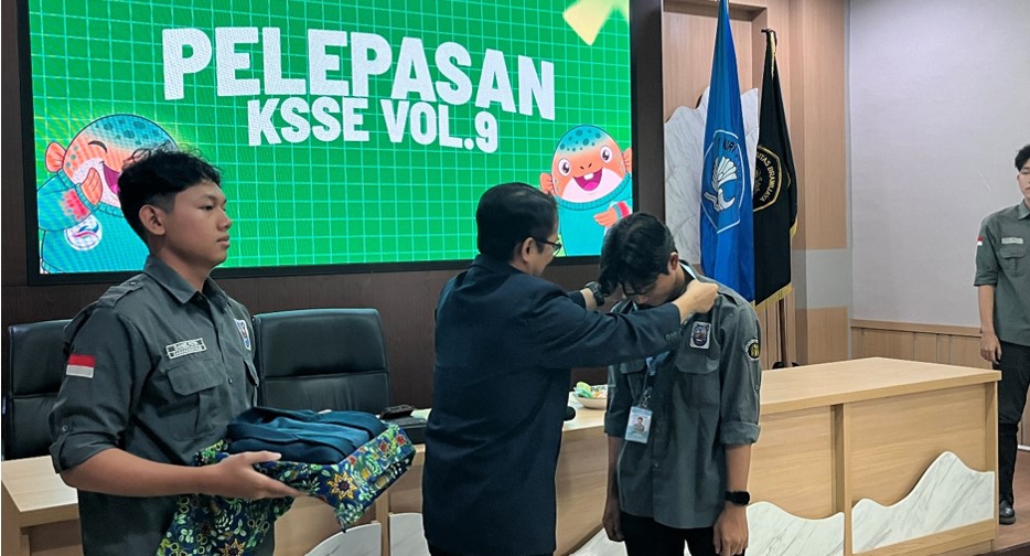 Sebanyak 25 mahasiswa PSP FPIK UB akan menjalankan misi pengabdian di Pulau Saseel setelah secara resmi dilepas pada Selasa (30/6)