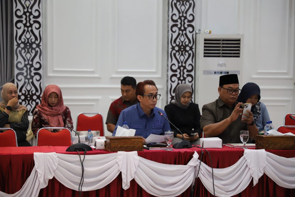 Ketua Komisi B DPRD Bontang, Rustam