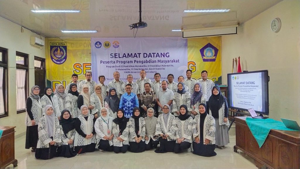 Pelatihan Penyusunan E-LKPD Berbasis Deep Learning bagi Guru MGMP Matematika SMP Kota Depok UNJ melatih guru MGMP Matematika SMP Kota Depok menyusun E-LKPD interaktif berbasis pembelajaran mendalam