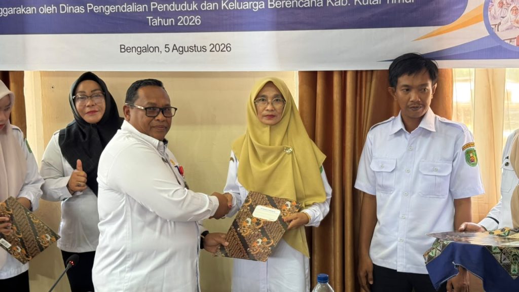 Sosialisasi Sekolah Siaga Kependudukan di Bengalon: Mempersiapkan Generasi Tangguh Menuju Indonesia Emas 2045 Sosialisasi Sekolah Siaga Kependudukan di Bengalon: Mempersiapkan Generasi Tangguh Menuju Indonesia Emas 2045
