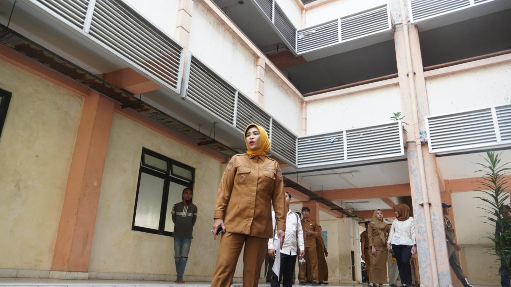 Wabup Mimik Soroti Rusunawa Pucang, Fasilitas Diminta Dibenahi Wakil Bupati Sidoarjo Hj. Mimik Idayana saat melakukan sidak di Rusunawa Pucang, Senin (10/8/2026).