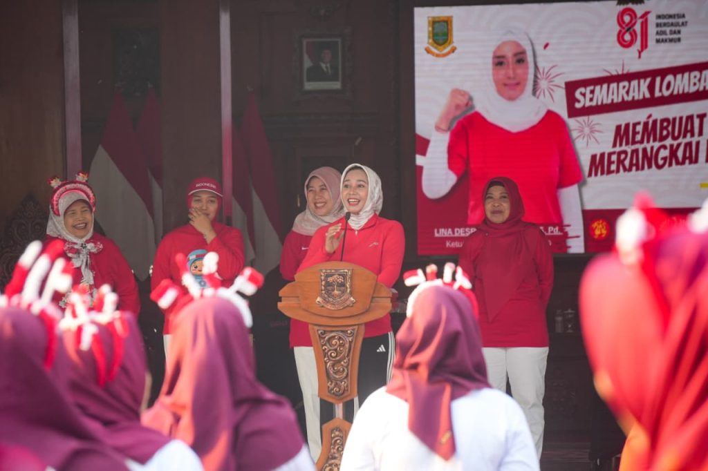 Wali Kota Mojokerto Dorong PKK Kampanyekan Makan Sehat Wali Kota Mojokerto Ika Puspitasari