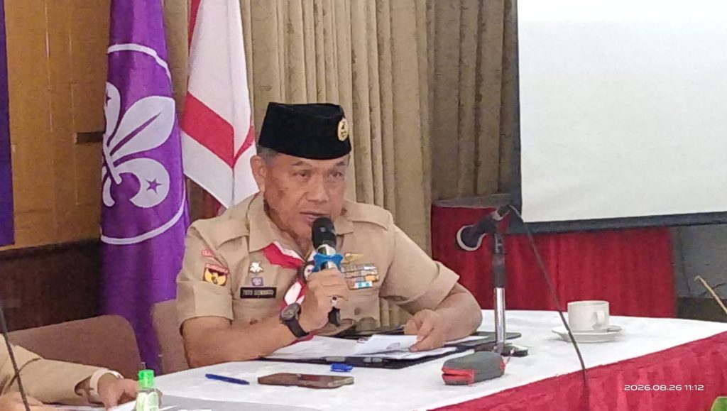Kak Toto memaparkan kebijakan Kwarnas Gerakan Pramuka tentang Life Leaders. (Foto: Istimewa)