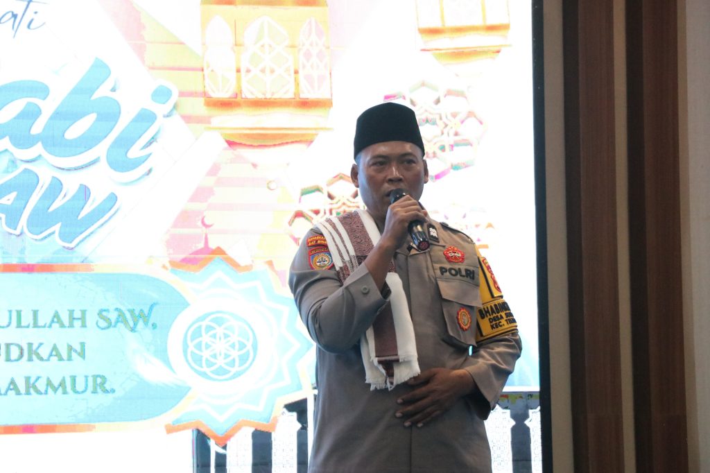 Bhabinkamtibmas Desa Suka Rahmat Kutim Isi Hikmah Maulid di Polda Kaltim Bhabinkamtibmas Desa Suka Rahmat, Kecamatan Teluk Pandan, Kabupaten Kutai Timur, Aiptu Muhammad Sholikin, saat menyampaikan hikmah Maulid Nabi Muhammad SAW 1448 Hijriah/2026 M di Ruang Mahakam Polda Kalimantan Timur, Kamis (27/8/2026).