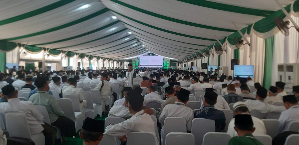 Para muktamirin mengikuti penghitungan suara hingga dini hari Minggu (30/8/2026) (Agus/GOnews.id) 