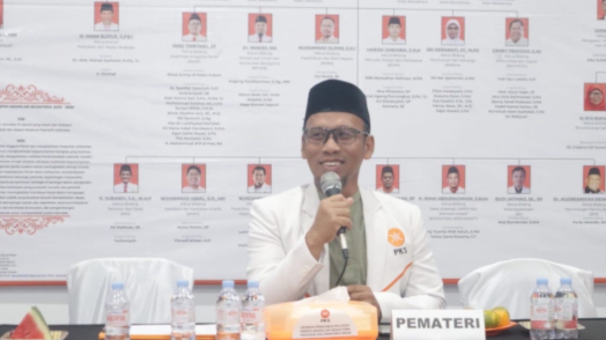 Rakor Sekretaris DPD PKS se-Kaltim Perkuat Konsolidasi Partai Sekretaris DPW PKS Kalimantan Timur, Wasis Riyanto, S.Hut.,