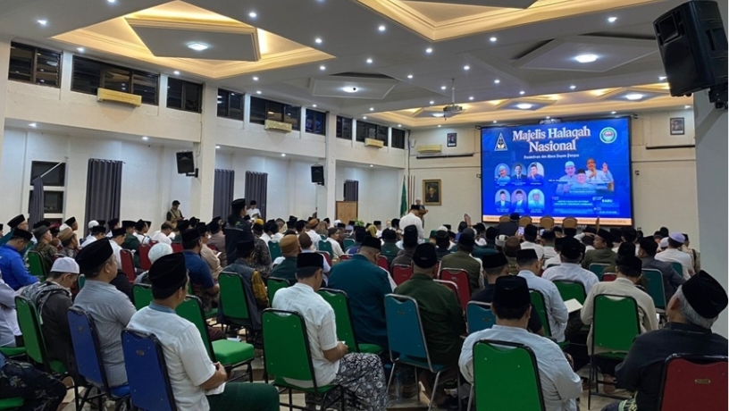 Mahfud MD: Pesantren Harus Terus Bertransformasi Suasana forum Halaqah Nasional MP31 di Pesantren Tebuireng (foto: raa)