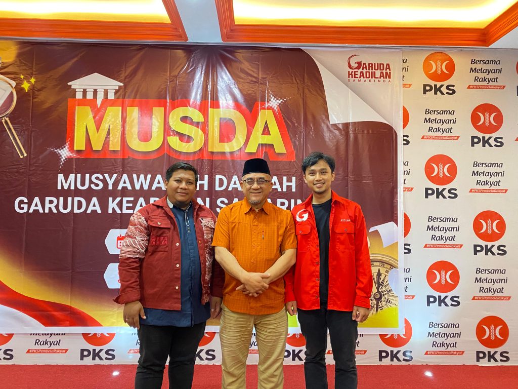 H. Arif Kurniawan Hadiri Pelantikan Pengurus Garuda Keadilan Kota Samarinda Ketua Fraksi PKS DPRD Kota Samarinda, H. Arif Kurniawan, S.P., M.M., menghadiri acara pelantikan Pengurus Garuda Keadilan (GK) Kota Samarinda, Kamis (3/9/2026).