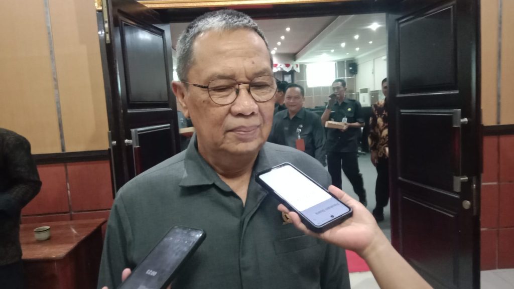 P-APBD Bondowoso Dikebut, Fraksi PPP Pilih Boikot: “Jangan Jadikan Dewan Sekadar Stempel” Ketua DPRD Bondowoso H. Ahmad Dhafir, S.H.,