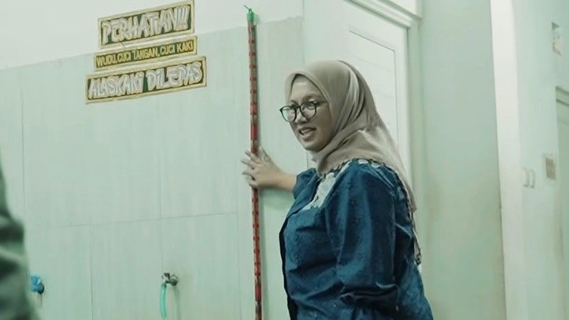 Tanggapi Keluhan Warga, Dinkopumdag Surabaya Langsung Cek SWK Bratang Binangun Kepala Dinkopumdag Surabaya, Mia Santi Dewi, melakukan pengecekan SWK Bratang Binangun, Selasa (15/9/2026). (Dok. Humas Pemkot Surabaya)