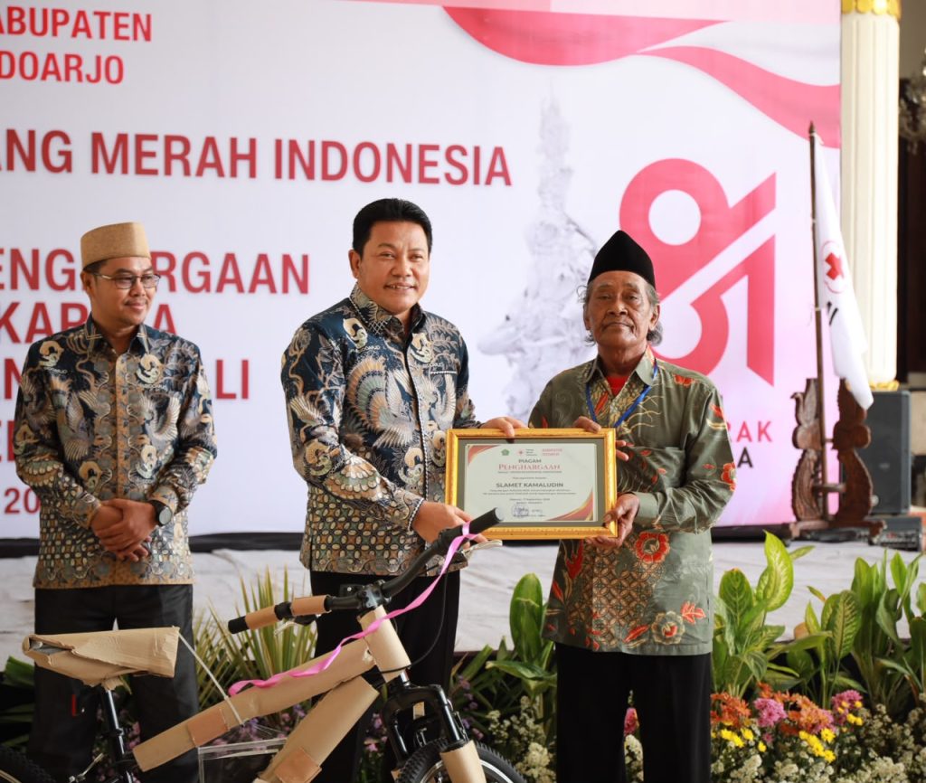 5.268 Pendonor Sidoarjo Terima Penghargaan