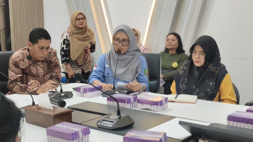 Kutim Perkuat Sekolah Ramah Anak Lewat SPRA Kepala Bidang Pemenuhan Hak Anak (PHA) DP3A Kutai Timur, Rita Winarni