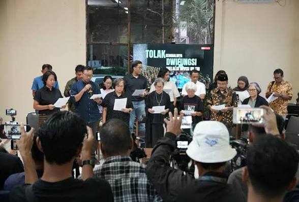 YLBHI dan Koalisi Sipil Petisi RUU TNI