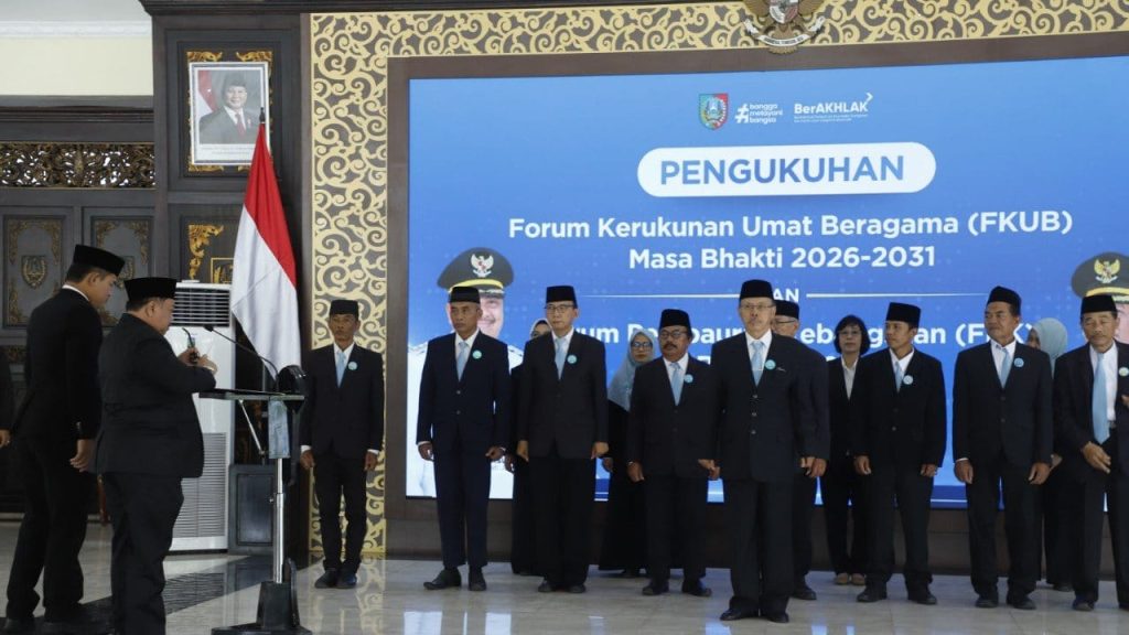 Warsubi Kukuhkan FKUB-FPK Jombang 2026–2031