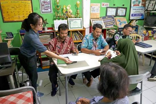 ASN Pemkot Surabaya Berkantor di Balai RW
